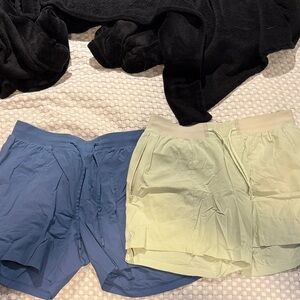 Lululemon Men's LTT 5" Shorts Blue and Lime Green
